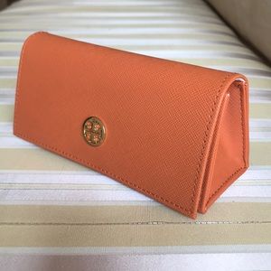 NWOT-Tory Burch Sunglasses Case